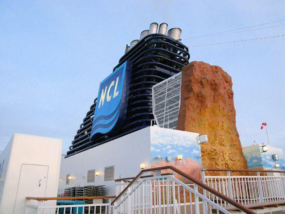 20061130NorwegianPearl025Ab