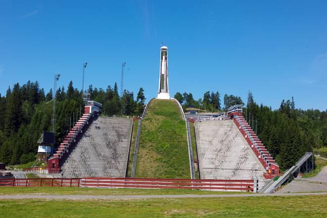 20080726Holmenkollen002Ak