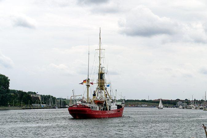 20100808Feuerschiff012Ab